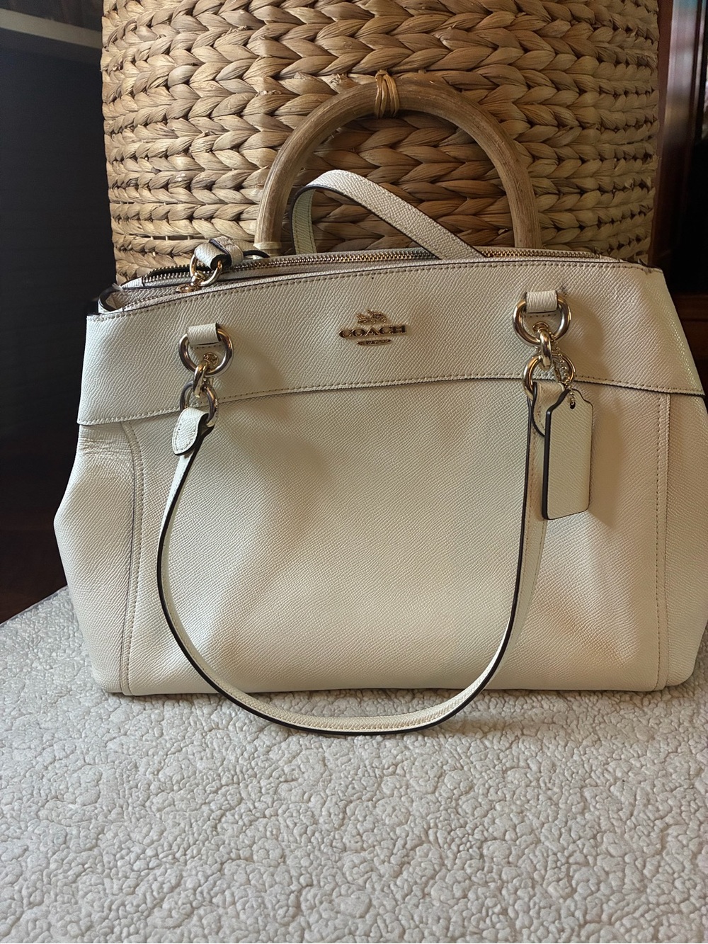 Coach Ivory White Leather Satchel Shoulder Bag Crossbody Gold Hardware